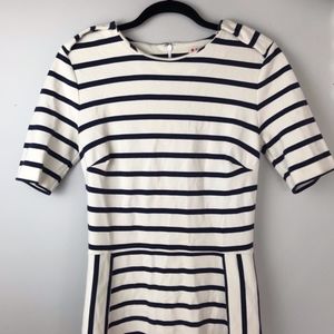 EUC Brooks Brothers Navy White Striped Dress XS